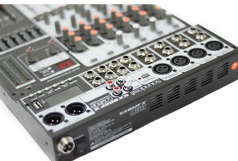 Mesa De Som Analógica Soundcraft 08 canais USB/Efx SX-802FX Cinza